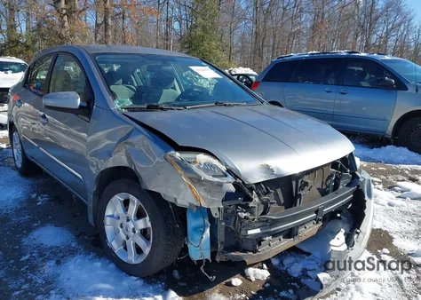 2012 Nissan Sentra 2.0 S z USA, uszkodzony, nr VIN 3N1AB6AP1CL731155